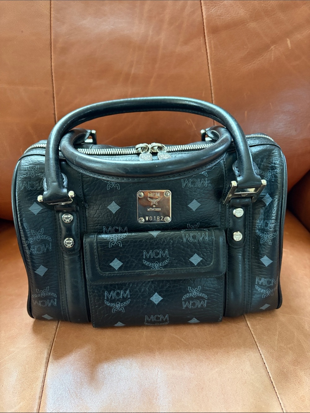 🖤Authentic MCM Black and Gray Visetos Boston Bag🖤